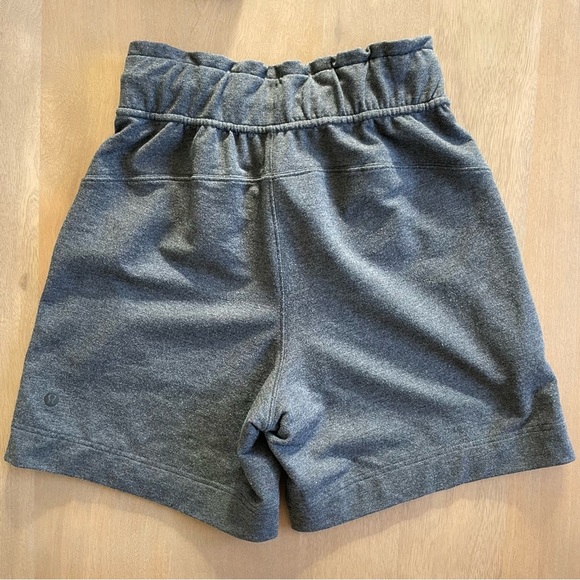Lululemon Athletica Gray Hello Sunday Shorts - Picture 5 of 7